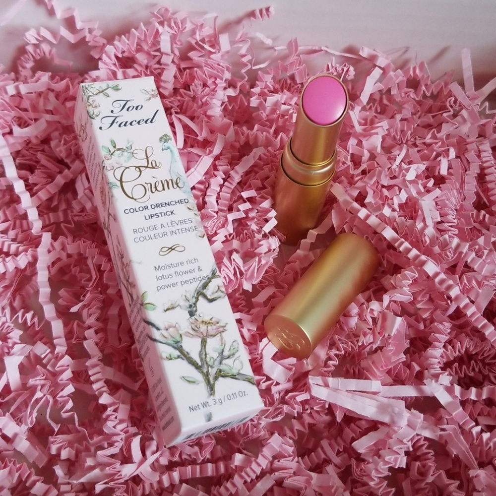 Too Faced La Creme Lipstick